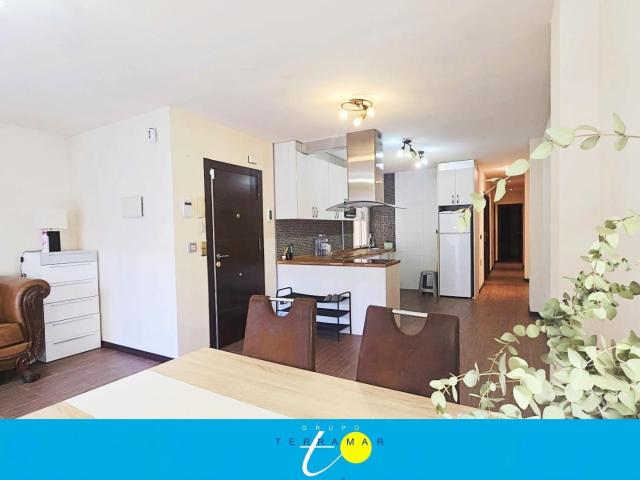 MARAVILLOSO APARTAMENTO TOTALMENTE REFORMADO A 1 MINUTOS DE LA PLAYA, IDONEO COMO VACACIONAL