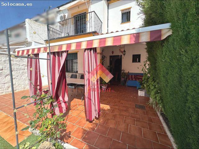 MARAVILLOSO CHALET CON PISCINA EN LA PLANILLA