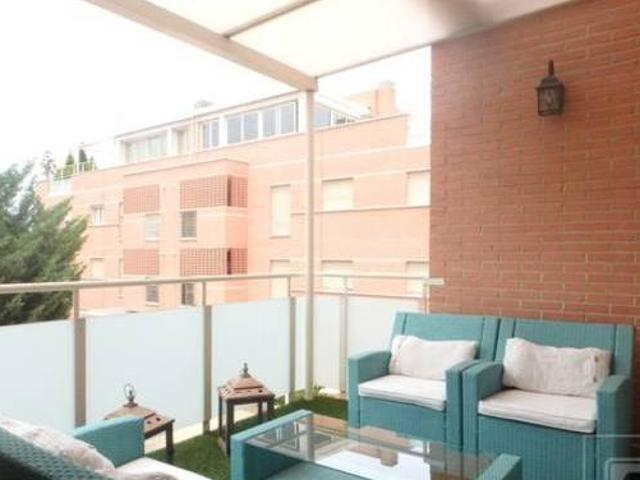 Maravilloso piso con terraza en Valdemarín con zonas comunes