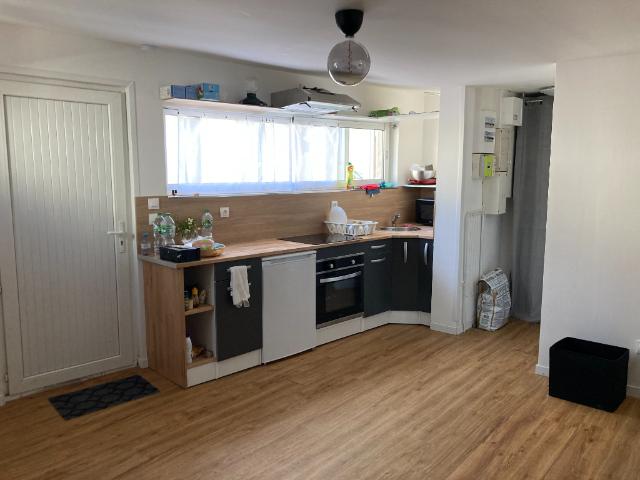 MARBOUE: appartement 1 pièce 24 m² à louer