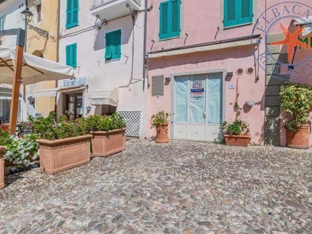MARCIANA MARINA ELBA FONDO COMMERCIALE IN CENTRO STORICO