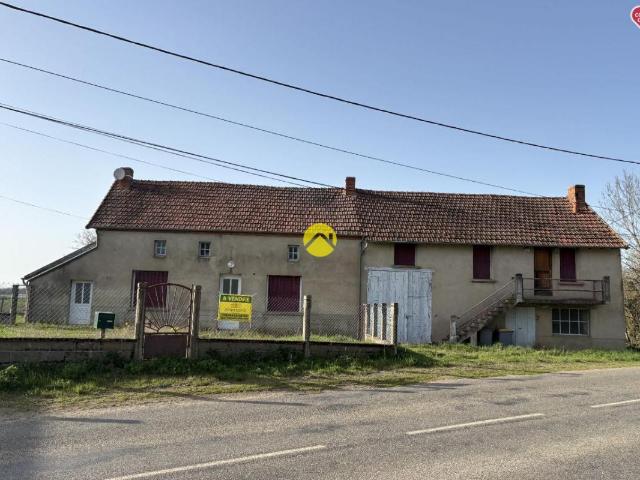 Marcillat en Combraille Vente Propriété/château 03