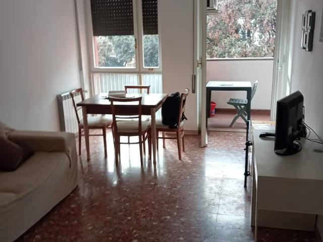 Marconi appartamento con balcone