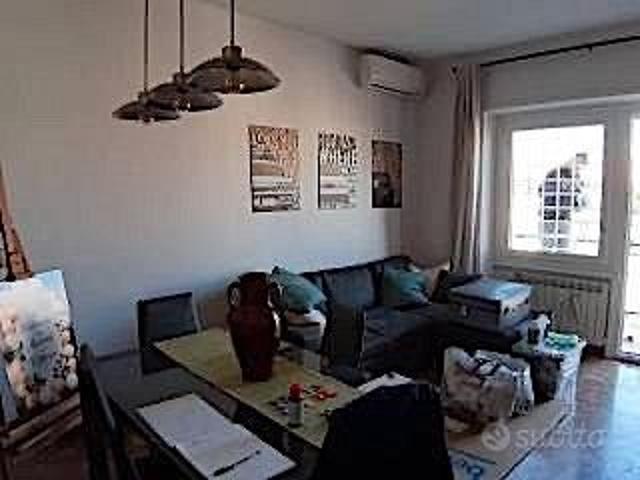 MARCONI TRILOCALE ARREDATO Con BALCONE