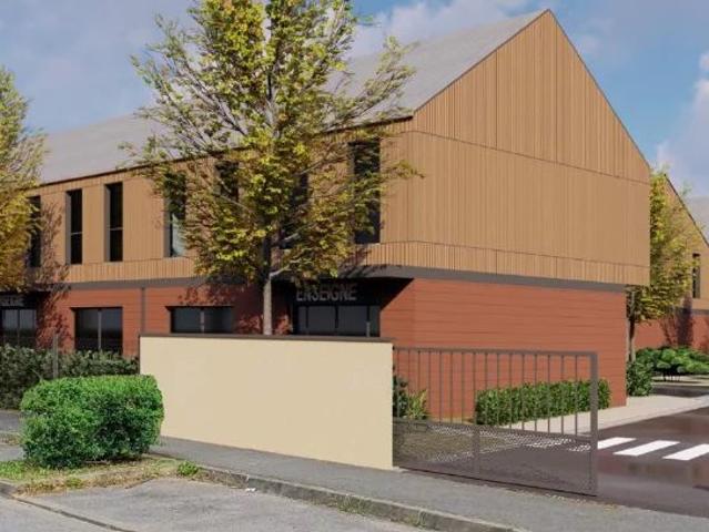 MARCOUSSIS 91 A VENDRE LOCAUX D'ACTIVITES 200M²