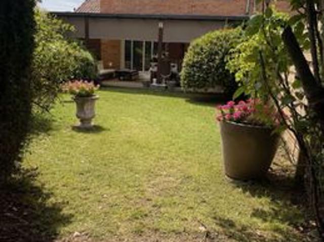 MARCQ HAUTES LOGES,BELLE SEMI INDIVIDUELLE JARDIN + 3 chambres + garage