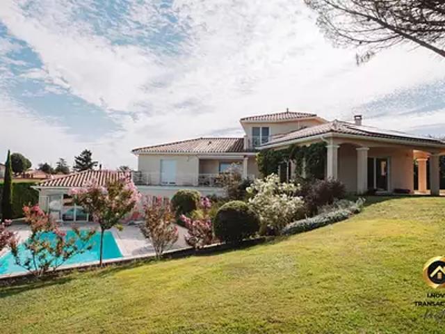 Marcy 69480 Achat / Vente maison 9 pièces t9 piscine
