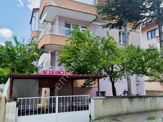 Mareşalde Bakımlı 3+1 Kiralık Daire