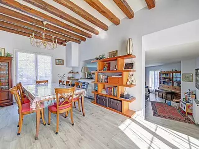 Mareil Marly 78750 Achat / Vente maison 9 pièces t9 au dernier étage terrasse