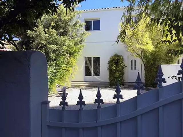 Marennes Hiers Brouage 17320 Achat / Vente maison 4 pièces t4 au dernier étage