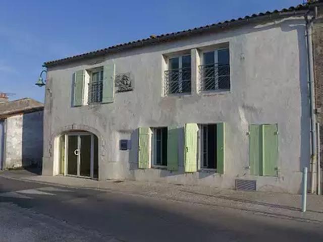 Marennes Hiers Brouage 17320 Achat / Vente maison 3 pièces t3 jardin terrasse