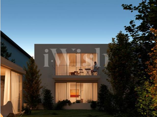Marés Studios Apartamento T0 com terraço no piso 1