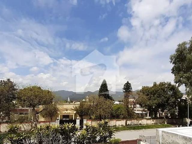 Margalla facing cda transfer house for sale in prime vip location