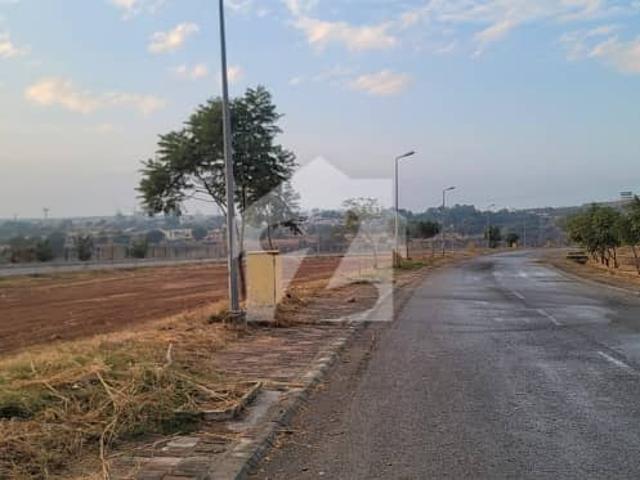 Margalla Orchard Walk Corner Plot Available