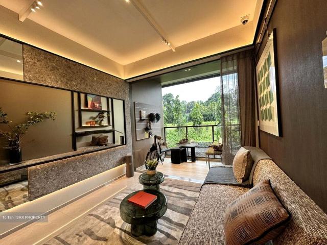 Margaret Drive D3, Condominium