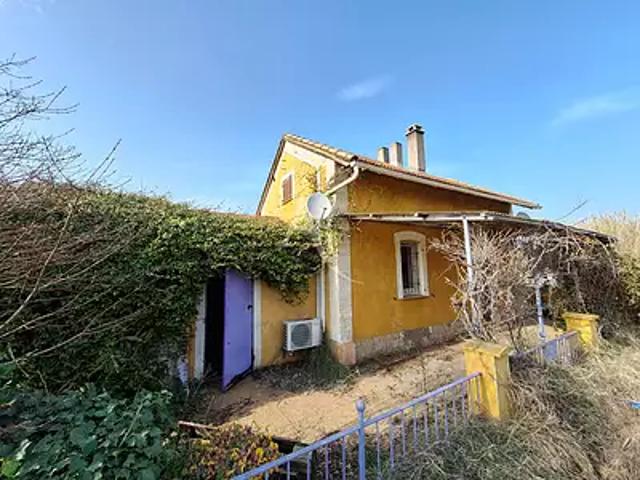 Marguerittes 30320 Achat / Vente maison 4 pièces t4 au dernier étage terrasse