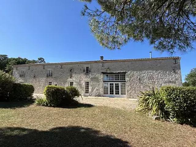 Margueron 33220 Achat / Vente maison 13 pièces t13 piscine