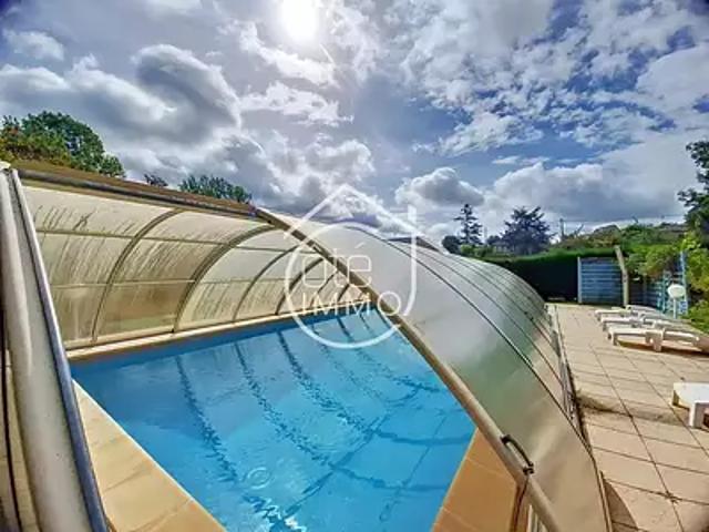 Margueron 33220 Achat / Vente maison 8 pièces t8 piscine