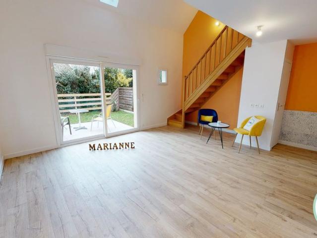 Marianne maison en bord de mer
