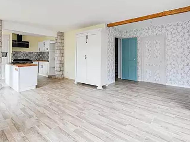 Mariac 07160 Achat / Vente maison 8 pièces t8 cave parking