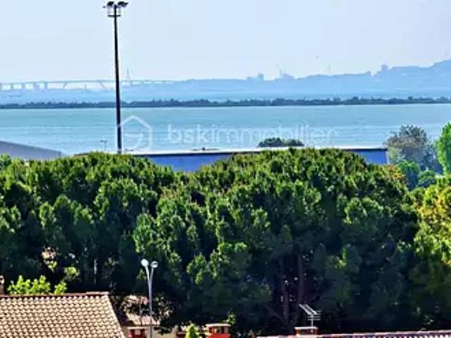 Marignane 13700 Achat / Vente appartement 4 pièces t4 au dernier étage cave