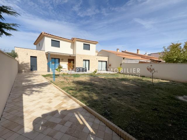 Marignane Magnifique maison moderne et entièrement rénovée 244 m2 habitables sur 502 m2 de terrain