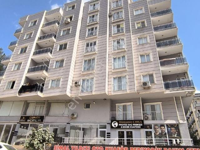 Maride Emlak'tan Merkezi Konumda Kiralık 3+1 Daire