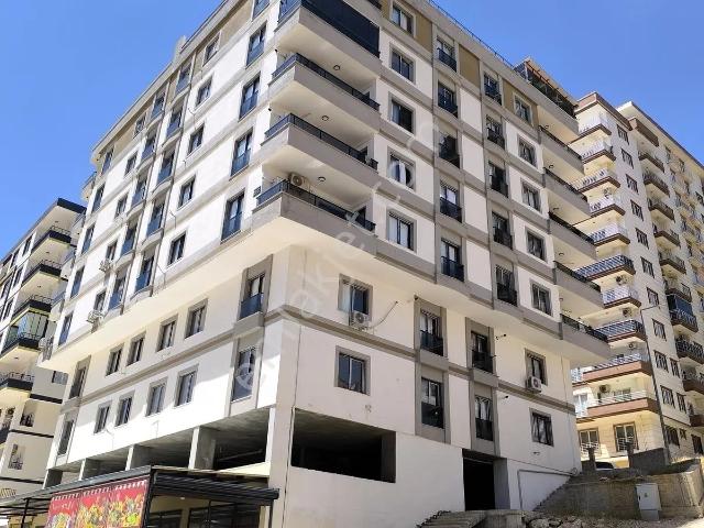 Maride Emlak`tan Araştırma Hastanesi Yanı Satılık 3+1 Lüx Daire