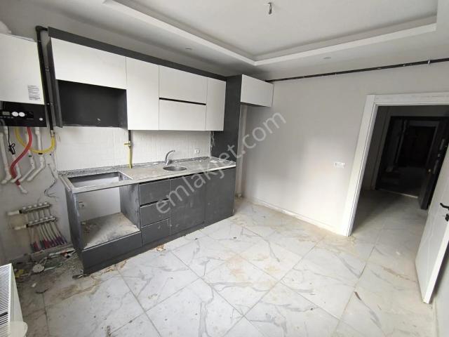 Maride Emlak`tan Hastane Arkasında Kiralık 2+1 Sıfır Daire