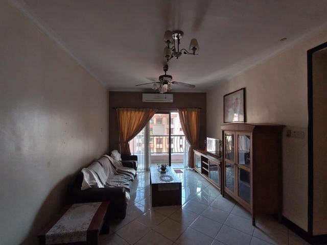 Marina Court For Rent