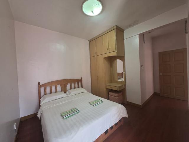 Marina Court For Rent