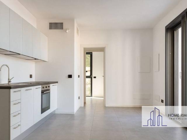 MARINA CENTRO:AFFITTASI BILOCALE, IN NUOVO CONDOMINIO SIGNORILE