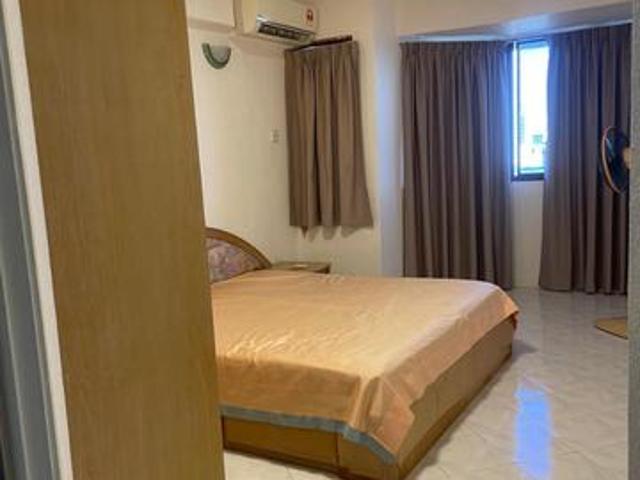 Marina bay condo tanjung tokong 1200sft 2 car parks