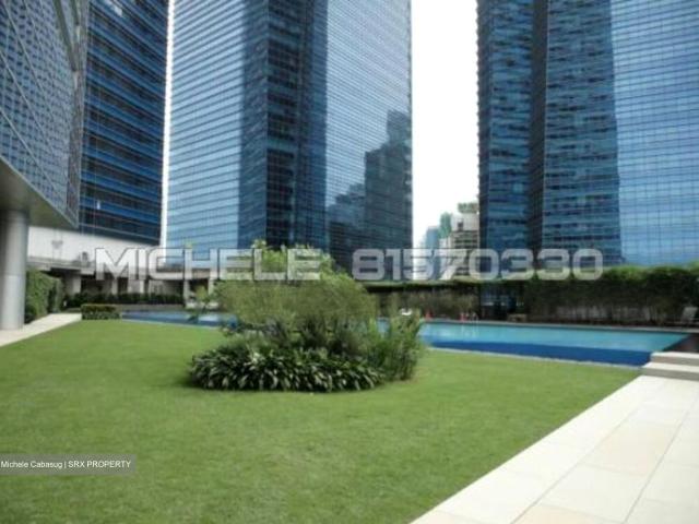 Marina Bay Residences D1, Condominium