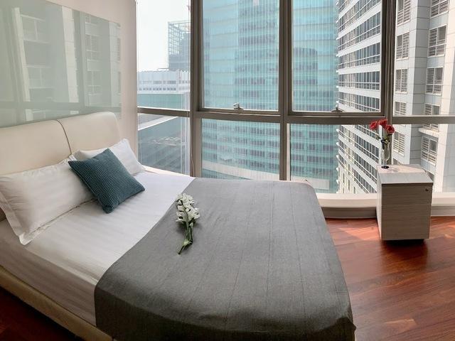 Marina bay View Super High Floor Queen Room @ The Sail[marina bay]