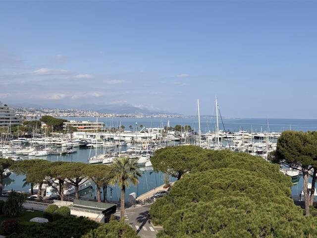 Marina Baie Des Anges – Le Commodore 4P 116m2 Terrasse 1. 116m² Villeneuve Loubet