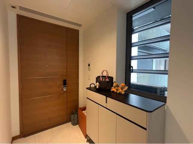 Marina One Residences Condominium For Sale, $1,810,000, 2 Bed 1 Bath 764 sqft $2,369.00 psf
