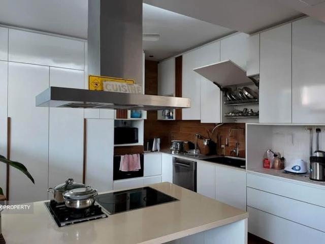 Marine Crescent D15, Terrace