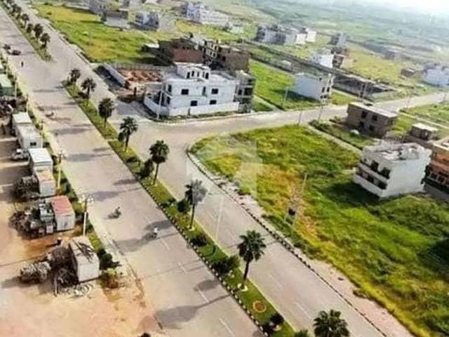 Marine Drive Front 222 Sq. Yards Commercial Plot for Sale in New Town, Gwadar | Demand PKR 1.20 Crore