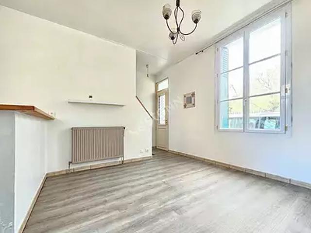 Marines 95640 Achat / Vente appartement 2 pièces t2 cave