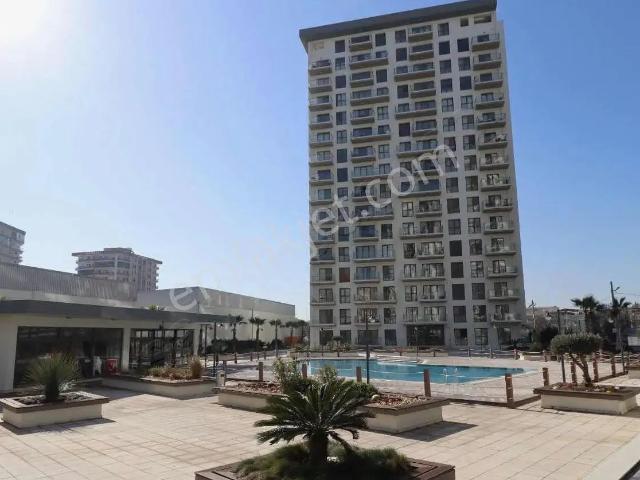 Marka 333 Sitesinde Büyük Tip Havuz Cepheli Kiralık 1+1 Daire