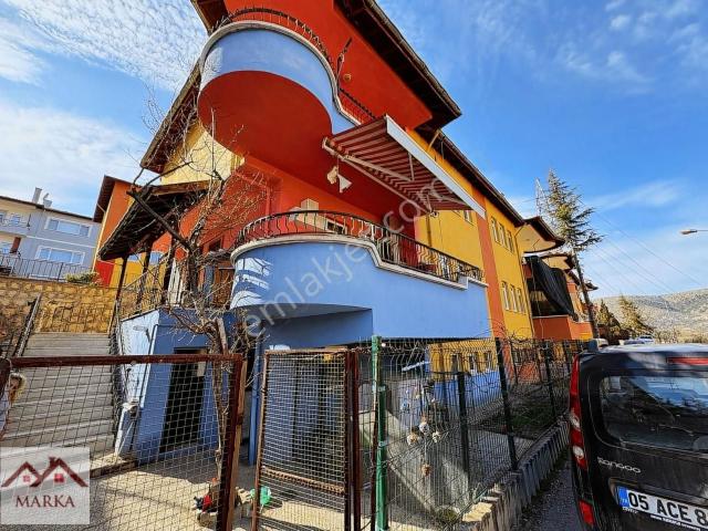 Marka Emlaktan Amasya Manzaralı Akbilek'te Satılık Triplex