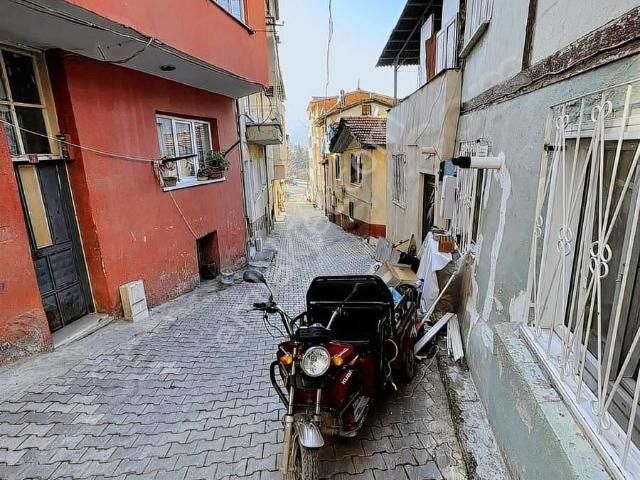 Marka Emlak'tan Anıtın Üstünde Amasya Manzaralı Teraslı Müstakil