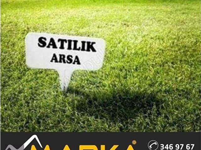 MARKADAN MEMLİKTE SÜPER KONUMDA YOLU AÇILMIŞ 402 M2 SATILIK ARSA