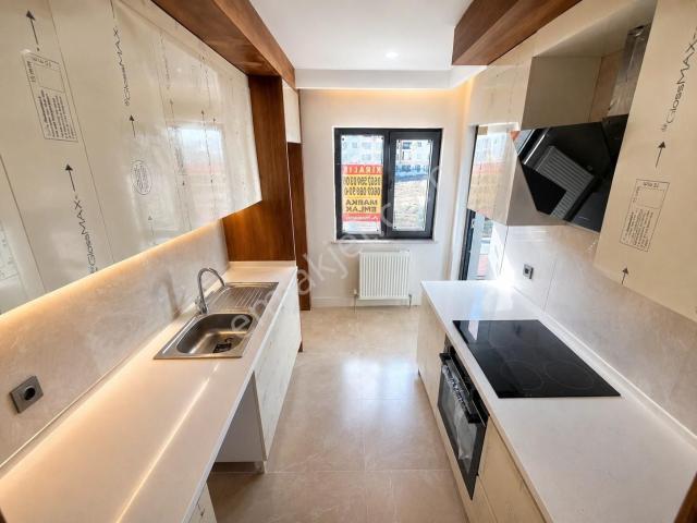 Marka/sıfır Kapalı Mutfaklı Ebeveyn Banyolu 2+1 Kiralık Daire