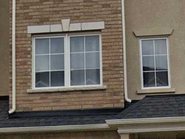 Markham Rd/14th Avenue 4 Bdrm 2 Bth
