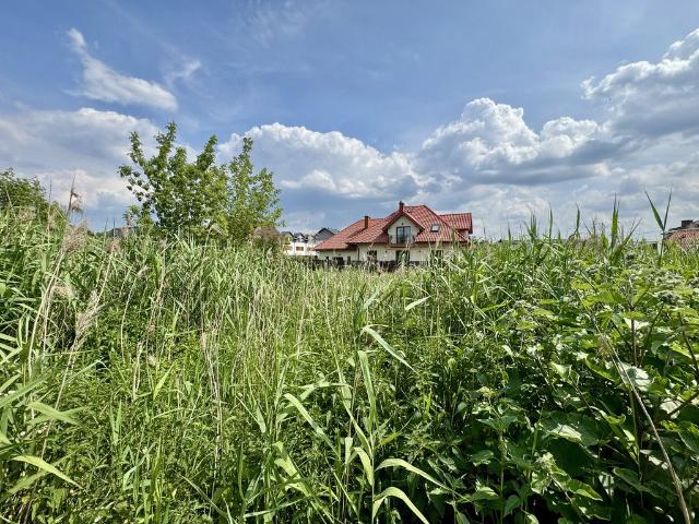 Marki, 635 m2