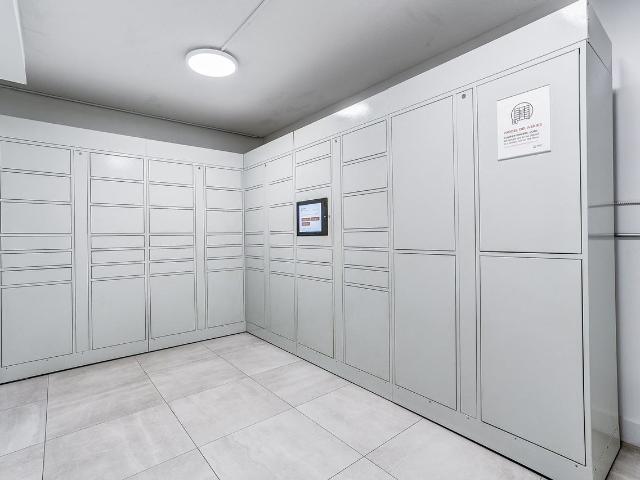 Marlborough Court 1 Bedroom Apartment for Rent at 1229 Marlborough Crt, Oakville, ON L6H 3B6 College Park