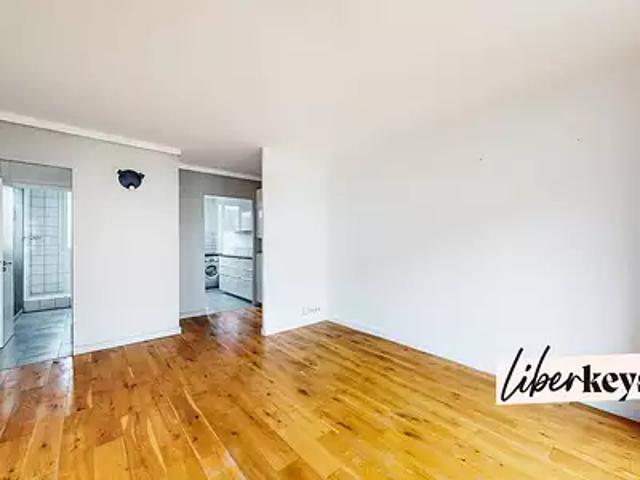 Marly le Roi 78160 Achat / Vente appartement 3 pièces t3 au dernier étage balcon