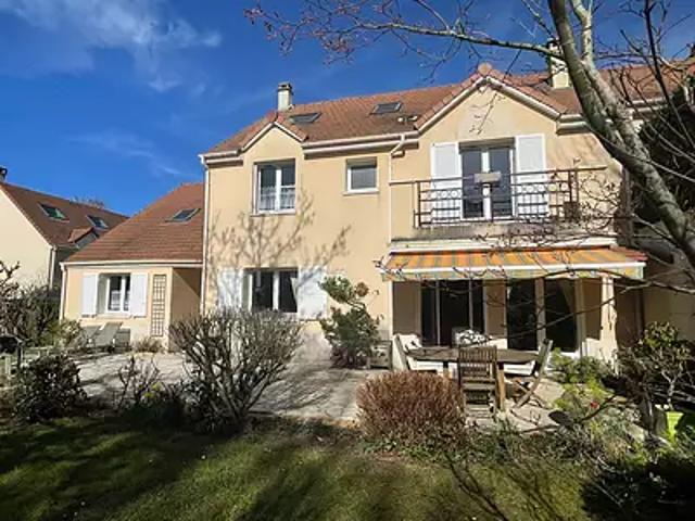 Marly le Roi 78160 Achat / Vente maison 9 pièces t9 terrasse cave